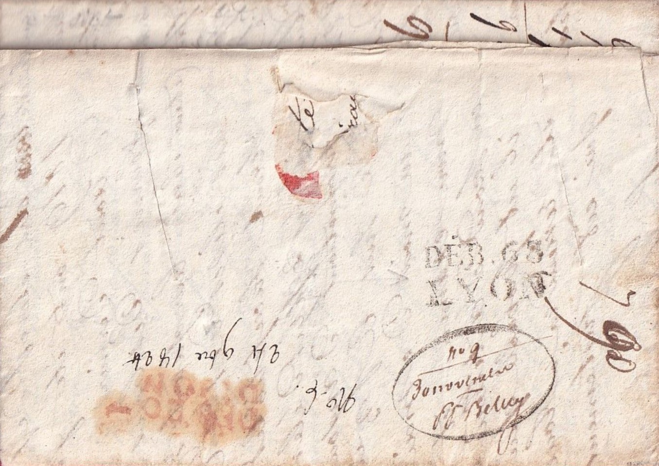 Verso de la lettre où les deux entailles obliques de 30 mm pratiquées au lazaret de Toulon pour la purification au vinaigre sont très visibles.
